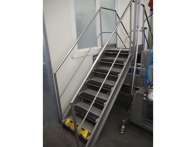 Nn platform - afbeelding 2 van  4