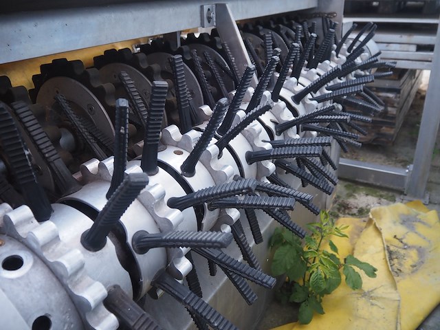 Nn plucker - afbeelding 6 van  7