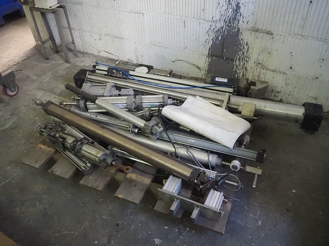 Nn pneumatic parts - afbeelding 2 van  8