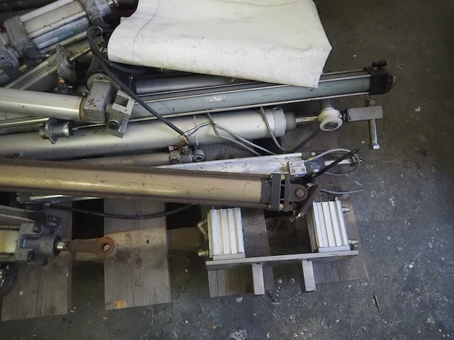 Nn pneumatic parts - afbeelding 8 van  8