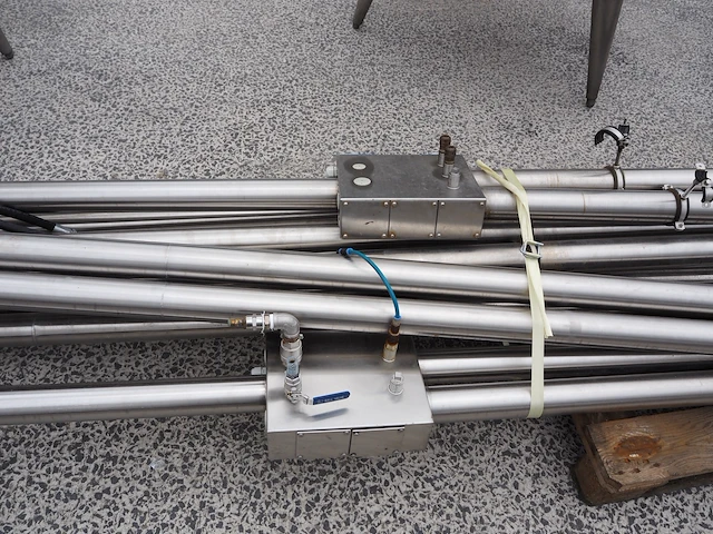 Nn poles with sockets - afbeelding 5 van  6