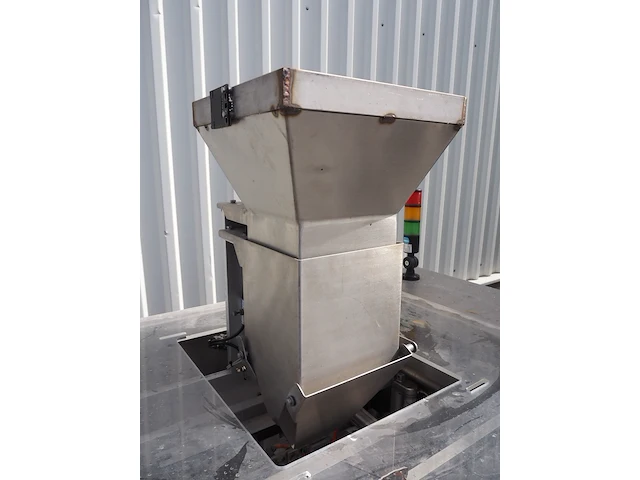 Nn pouch filling machine - afbeelding 11 van  15