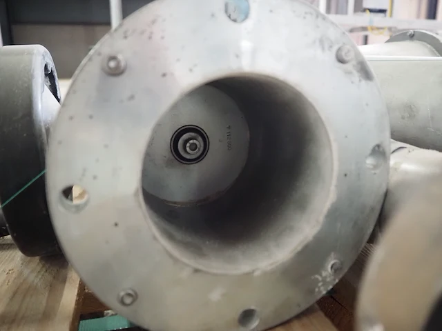 Nn powder dosing screw - afbeelding 6 van  7