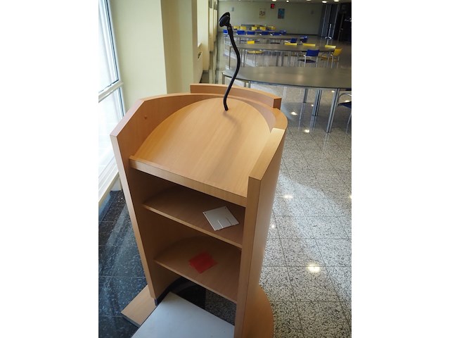 Nn presentation desk - afbeelding 3 van  3