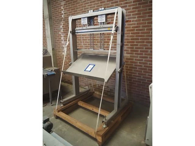Nn press - afbeelding 1 van  8