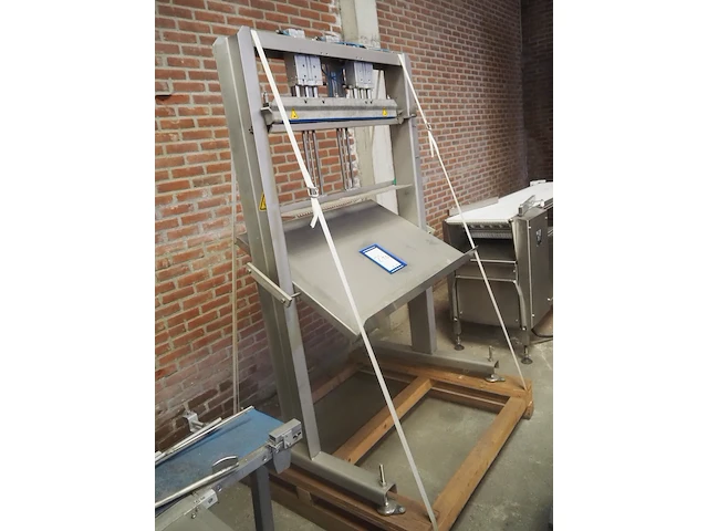 Nn press - afbeelding 2 van  8