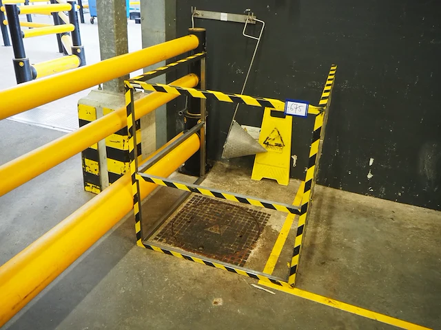 Nn protection frame - afbeelding 1 van  3