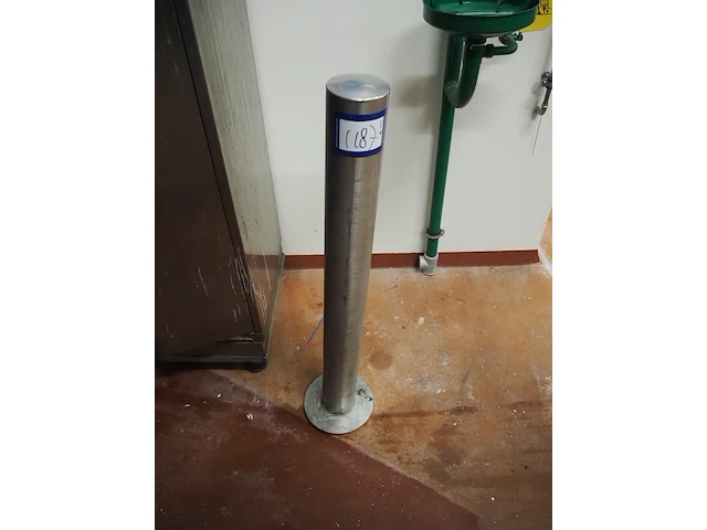 Nn protection pole - afbeelding 1 van  2