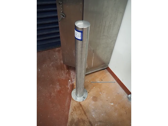 Nn protection pole - afbeelding 2 van  2
