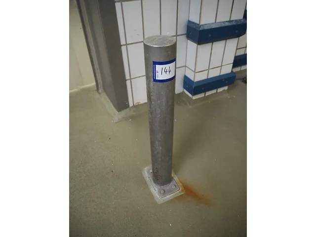 Nn protection pole - afbeelding 1 van  2