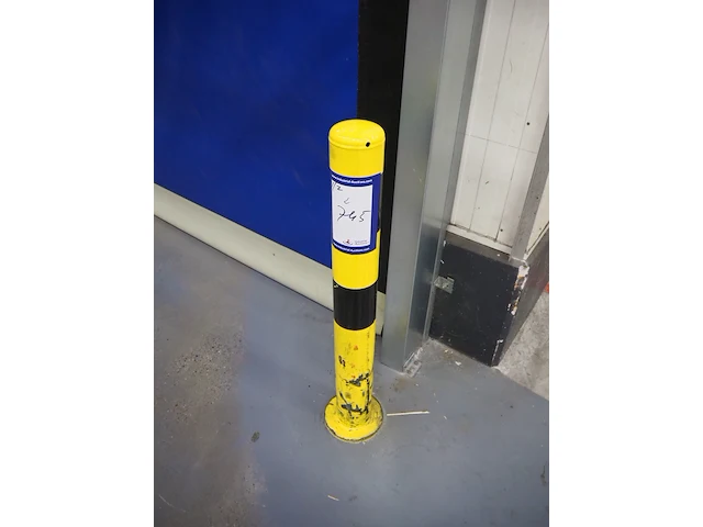 Nn protection poles - afbeelding 1 van  2