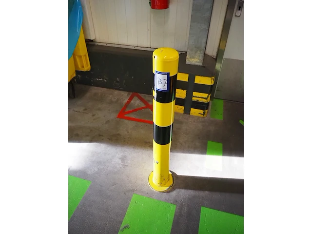 Nn protection poles - afbeelding 1 van  4