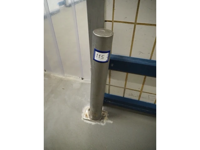 Nn protection poles - afbeelding 1 van  4