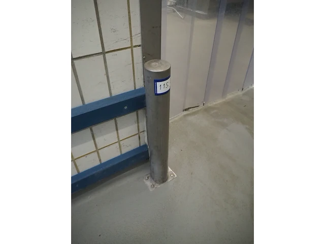 Nn protection poles - afbeelding 4 van  4