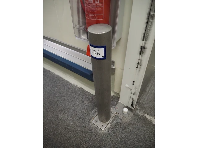 Nn protection poles - afbeelding 3 van  3