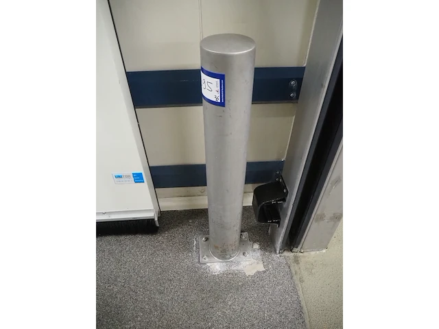 Nn protection poles - afbeelding 2 van  4