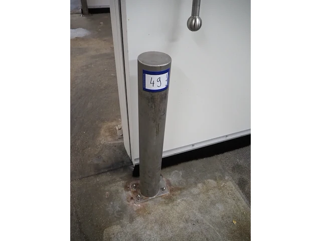 Nn protection poles - afbeelding 1 van  4