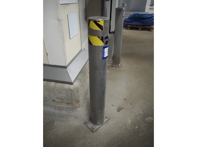 Nn protection poles - afbeelding 6 van  9
