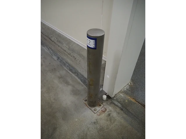 Nn protection poles - afbeelding 2 van  3