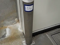 Nn protection poles - afbeelding 3 van  4