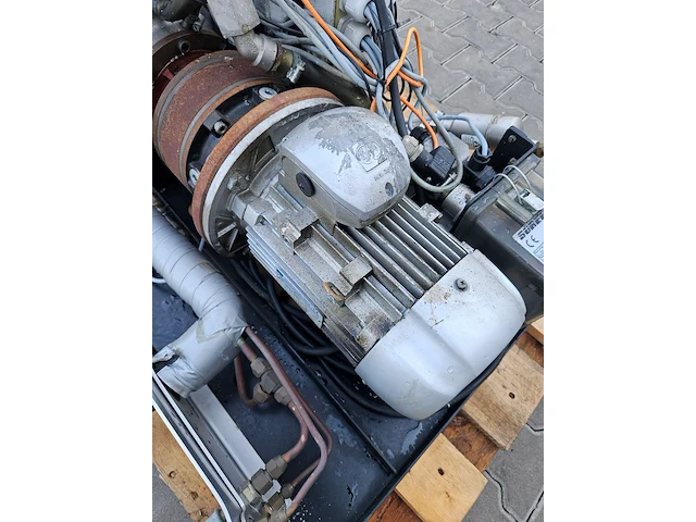 Nn pump - afbeelding 11 van  13