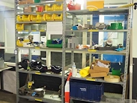 Nn rack with parts - afbeelding 1 van  15
