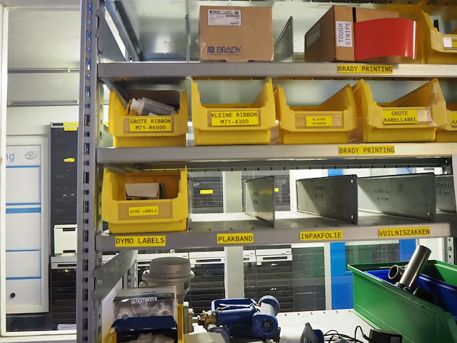 Nn rack with parts - afbeelding 14 van  15
