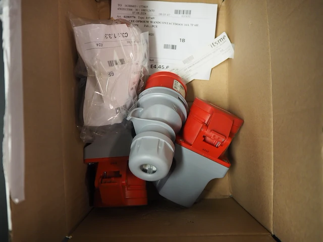 Nn rack with valve parts - afbeelding 6 van  19