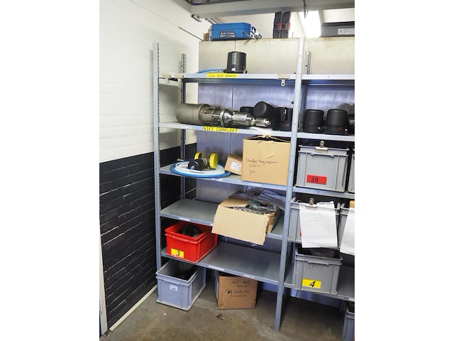 Nn rack with valve parts - afbeelding 12 van  19