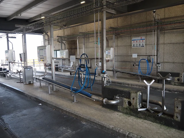 Nn raw milk unloading station - afbeelding 4 van  11