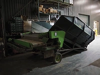 Nn receiving hopper