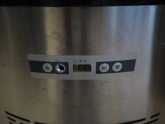 Nn refrigerated pie display - afbeelding 6 van  7