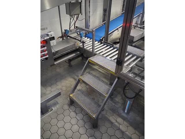 Nn roller conveyor - afbeelding 1 van  4