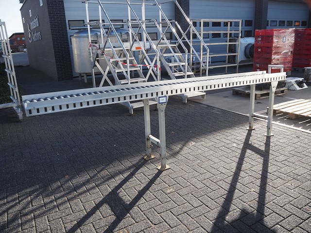 Nn roller conveyor - afbeelding 1 van  7