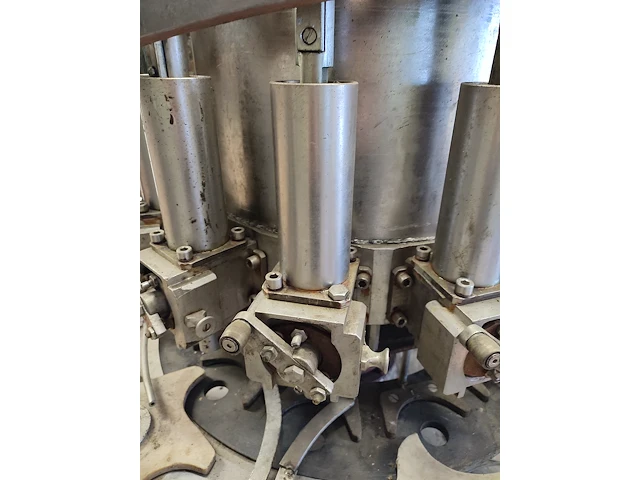 Nn rotary piston filler - afbeelding 16 van  16