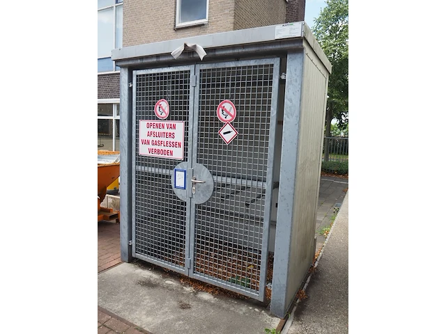Nn safety cage for gas bottles - afbeelding 1 van  6