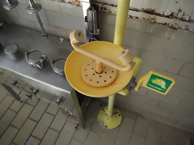 Nn safety shower - afbeelding 3 van  4