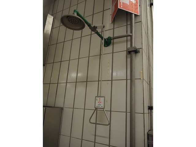 Nn safety shower - afbeelding 3 van  5