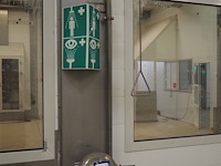 Nn safety shower - afbeelding 1 van  5