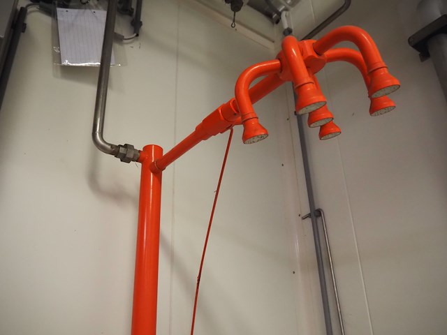 Nn safety shower - afbeelding 3 van  4