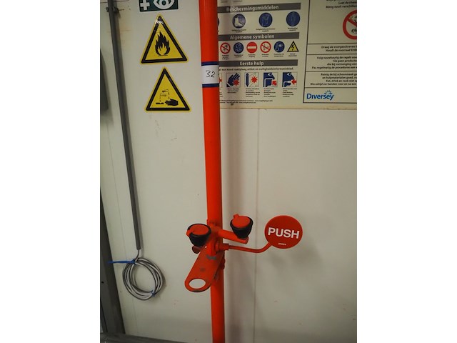 Nn safety shower - afbeelding 4 van  4