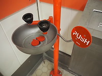 Nn safety shower - afbeelding 4 van  4