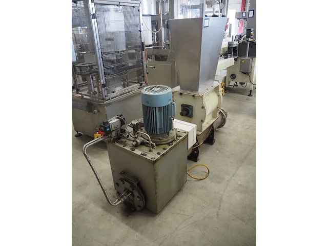 Nn separator - afbeelding 1 van  13