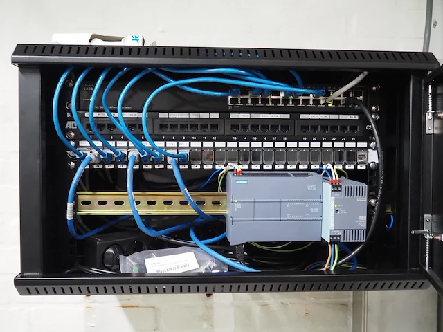 Nn server cabinet - afbeelding 3 van  3