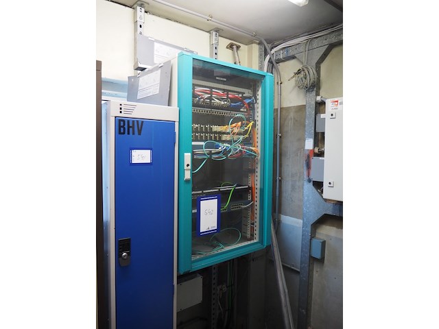 Nn server cabinet - afbeelding 1 van  2