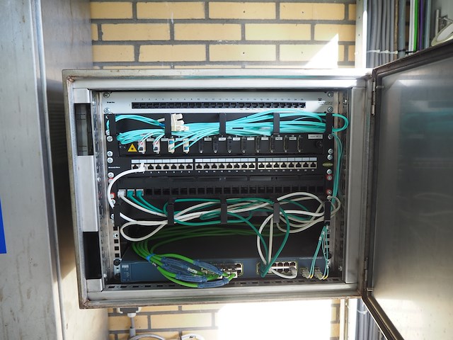 Nn server cabinet - afbeelding 2 van  2