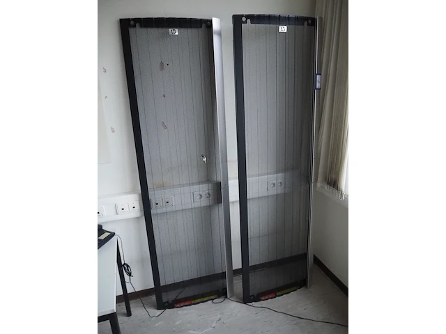 Nn server cabinets - afbeelding 1 van  2