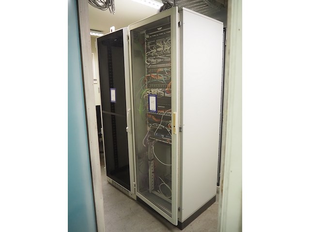Nn server cabinets - afbeelding 1 van  7