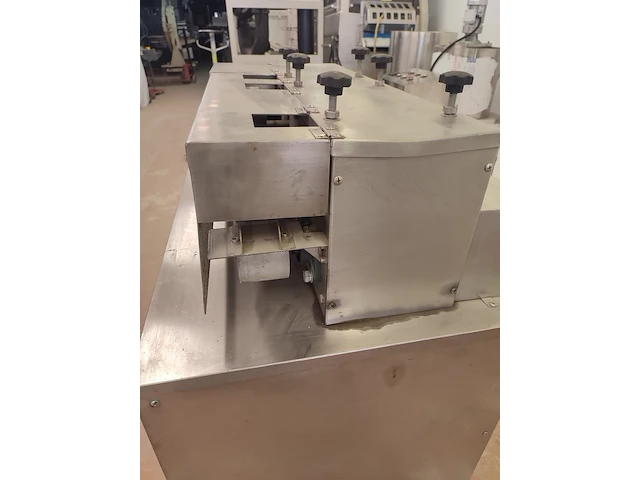 Nn shaping machine - afbeelding 8 van  12