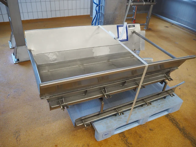 Nn sieve for vibrating gutter - afbeelding 1 van  5